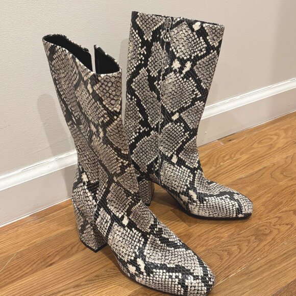 Never Worn AEYDE Lori Leather Boots Snake Python Grey Size 7 - Picture 2 of 5